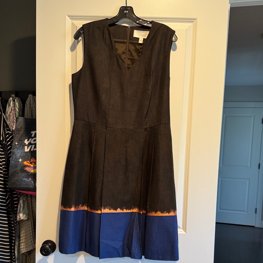 Elegant Brown and Blue Dress with peach Accents